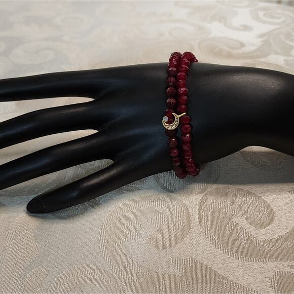 VINTAGE Red Ruby Glass Initial "C" Charm 2 Stretch Bracelets Set - Picture 5 of 5